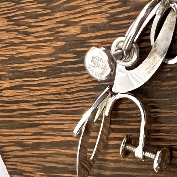 Van Dell Vintage Textured Sterling Silver Screw Back Earring EUC - Picture 11 of 12